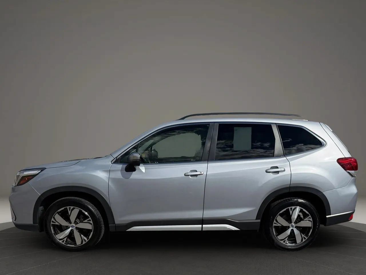 Used 2020 Subaru Forester Touring AWD/4WD image 9