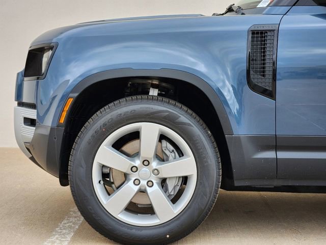 Used 2024 Land Rover Defender 110 S image 9