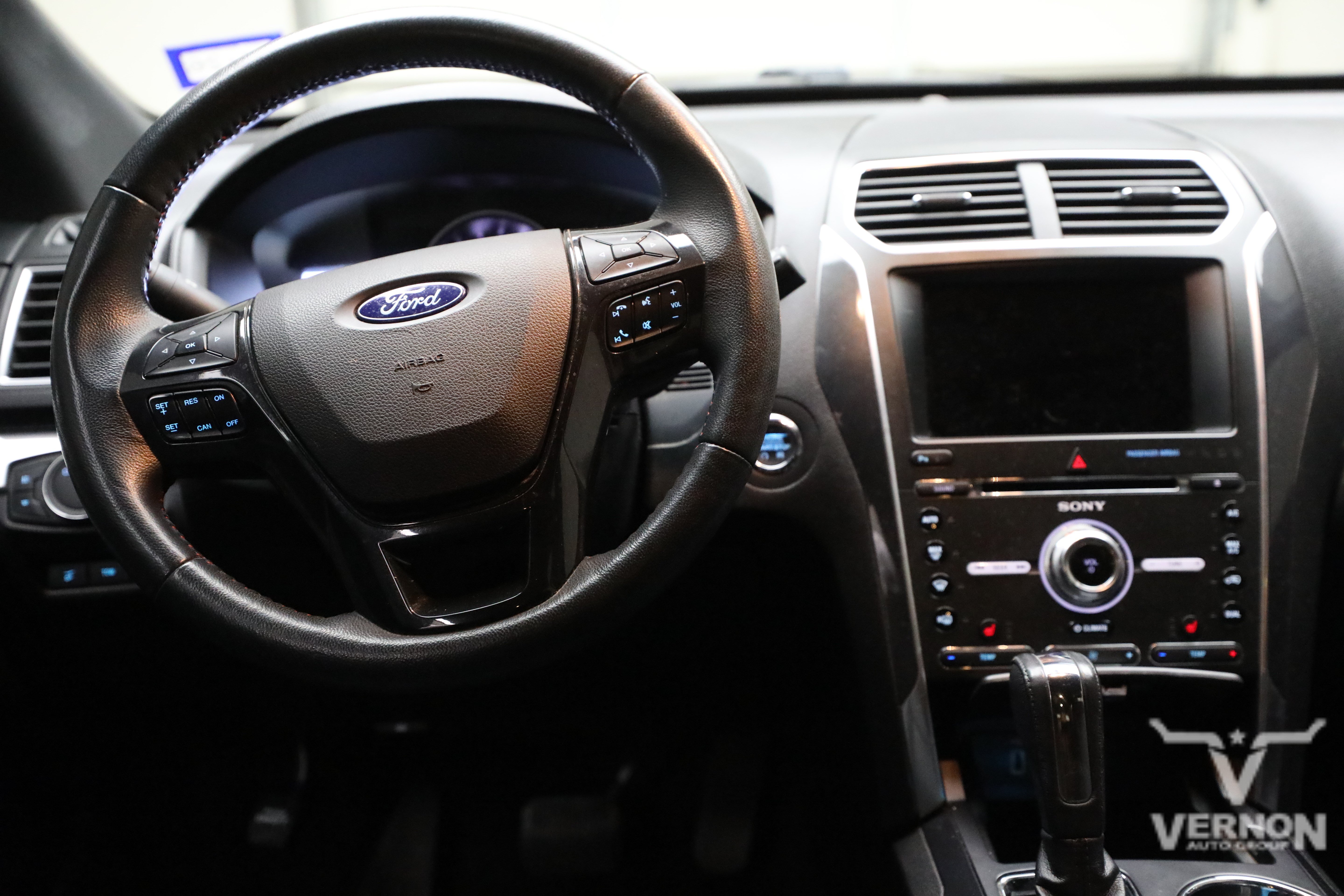 Used 2017 Ford Explorer Sport AWD/4WD image 8