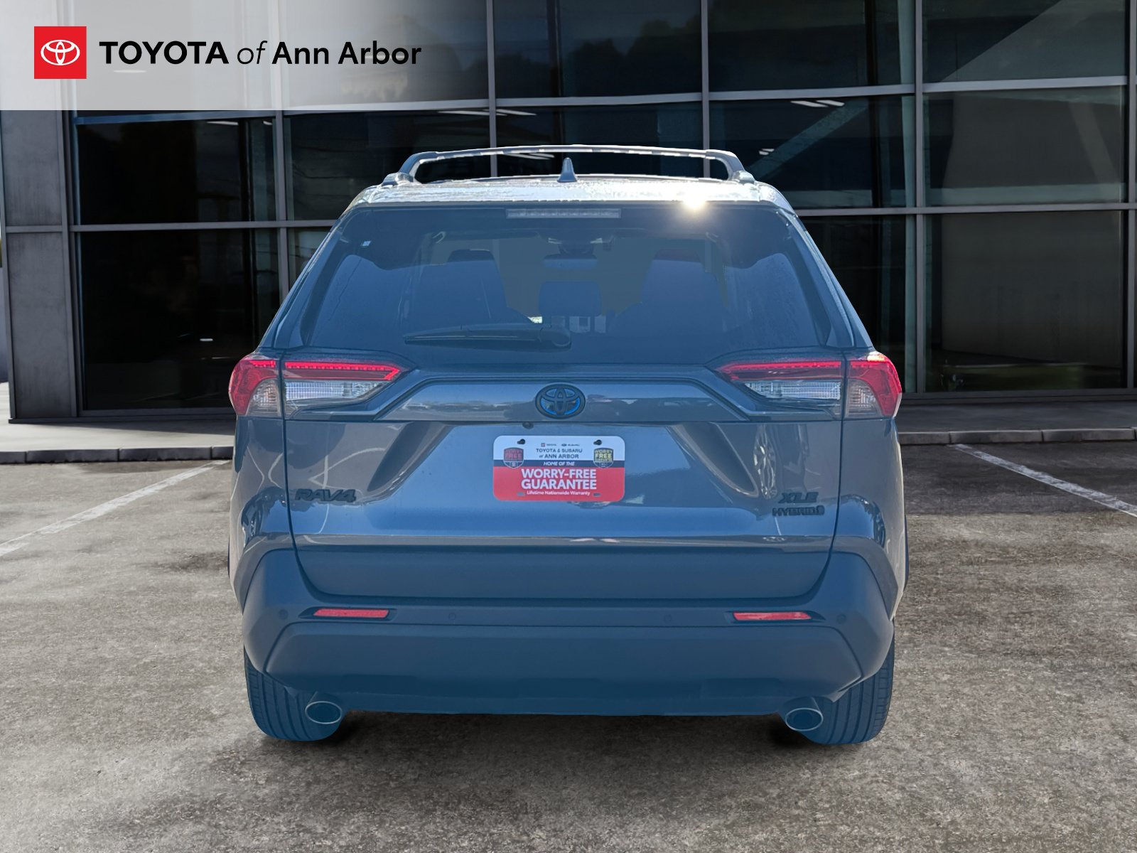 Used 2023 Toyota RAV4 XLE Premium AWD/4WD image 11