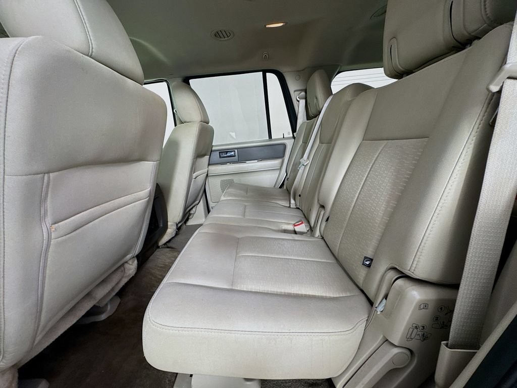 Used 2013 Ford Expedition XLT w/ HD Trailer Tow Pkg RWD image 27