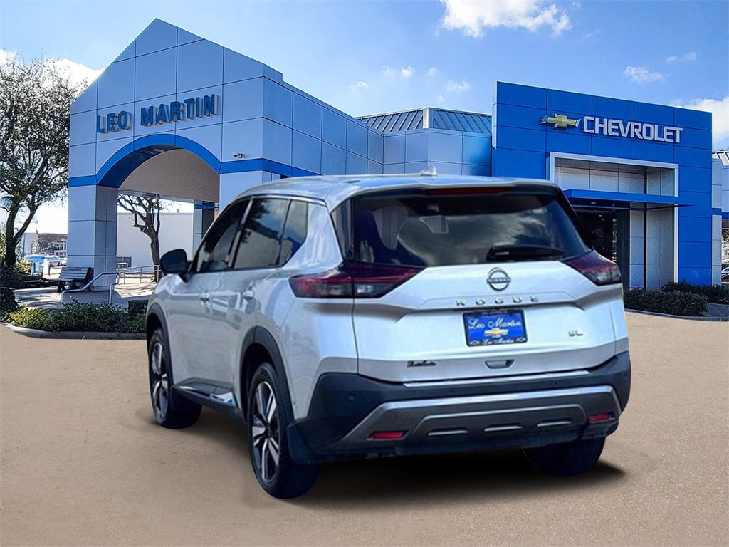 Used 2023 Nissan Rogue SL w/ SL Premium Package image 7