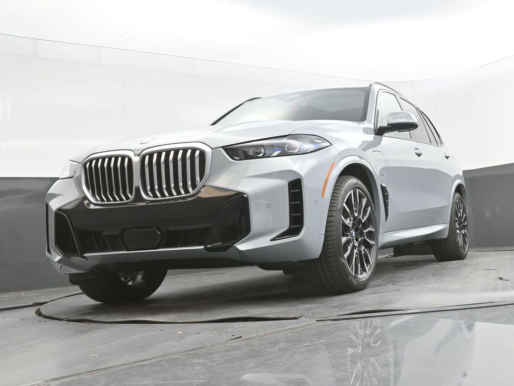 New 2026 BMW X5 xDrive50e AWD/4WD image 55