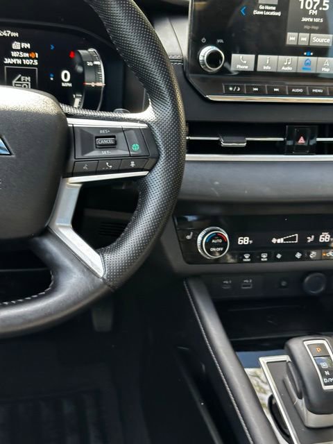 Used 2022 Mitsubishi Outlander SE AWD/4WD image 25