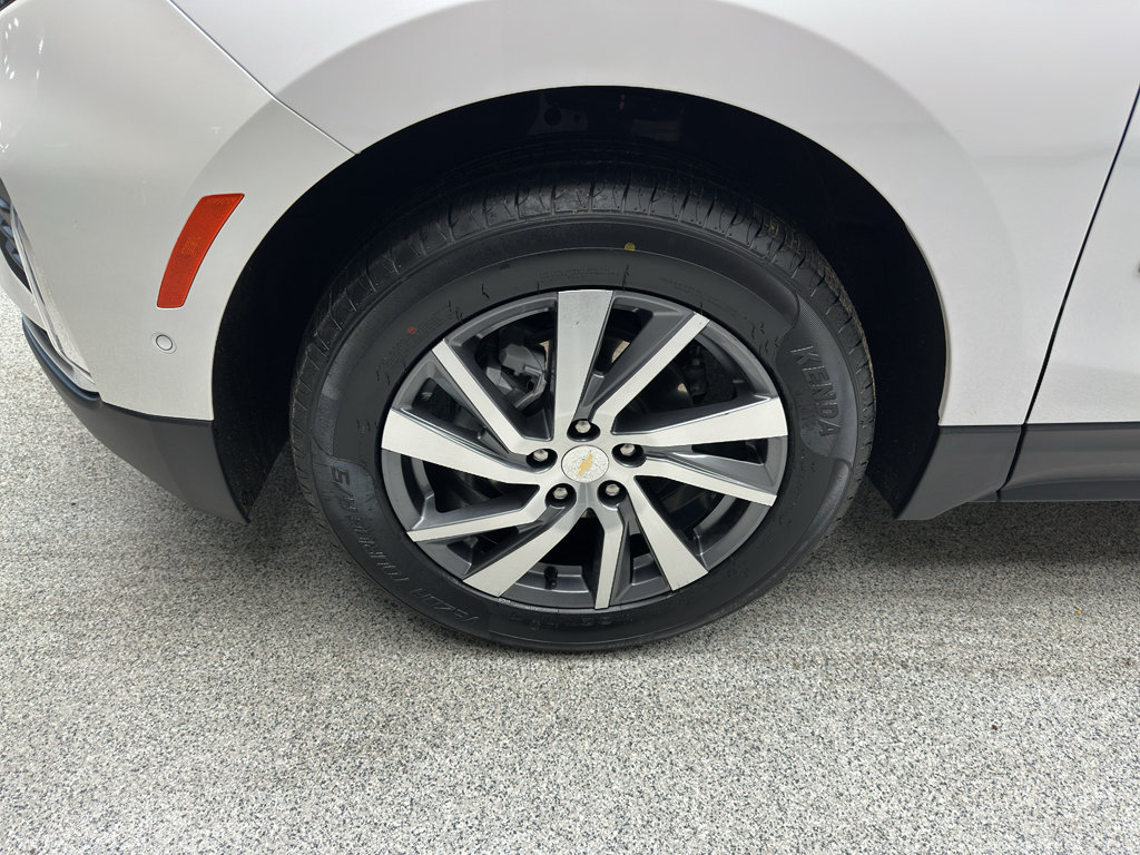 Used 2024 Chevrolet Equinox Premier AWD/4WD image 7