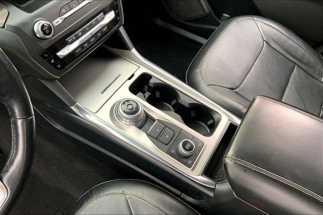 Used 2020 Ford Explorer Limited w/ Class III Trailer Tow Package image 17