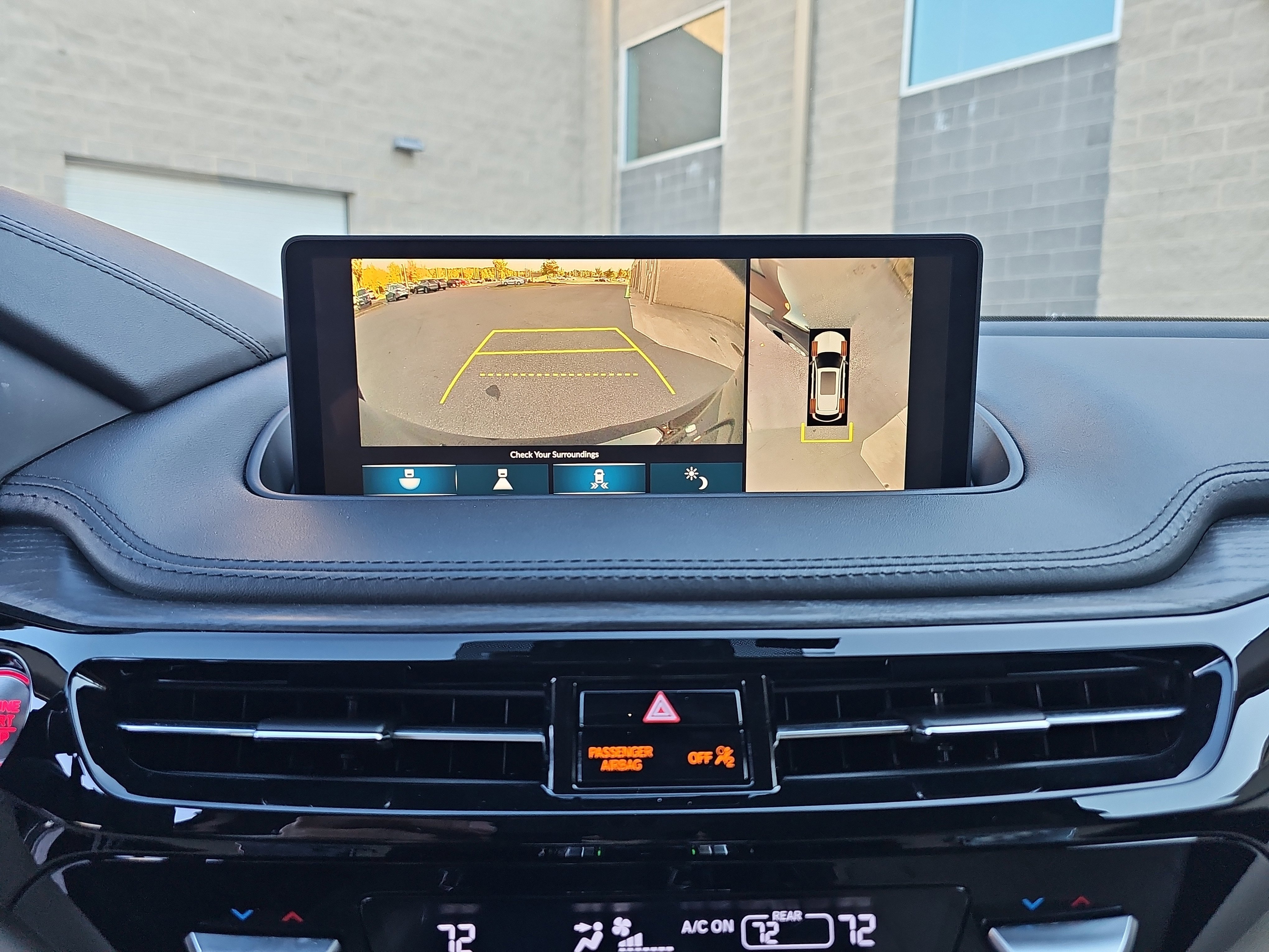 Used 2023 Acura MDX SH-AWD w/ Advance Package image 23