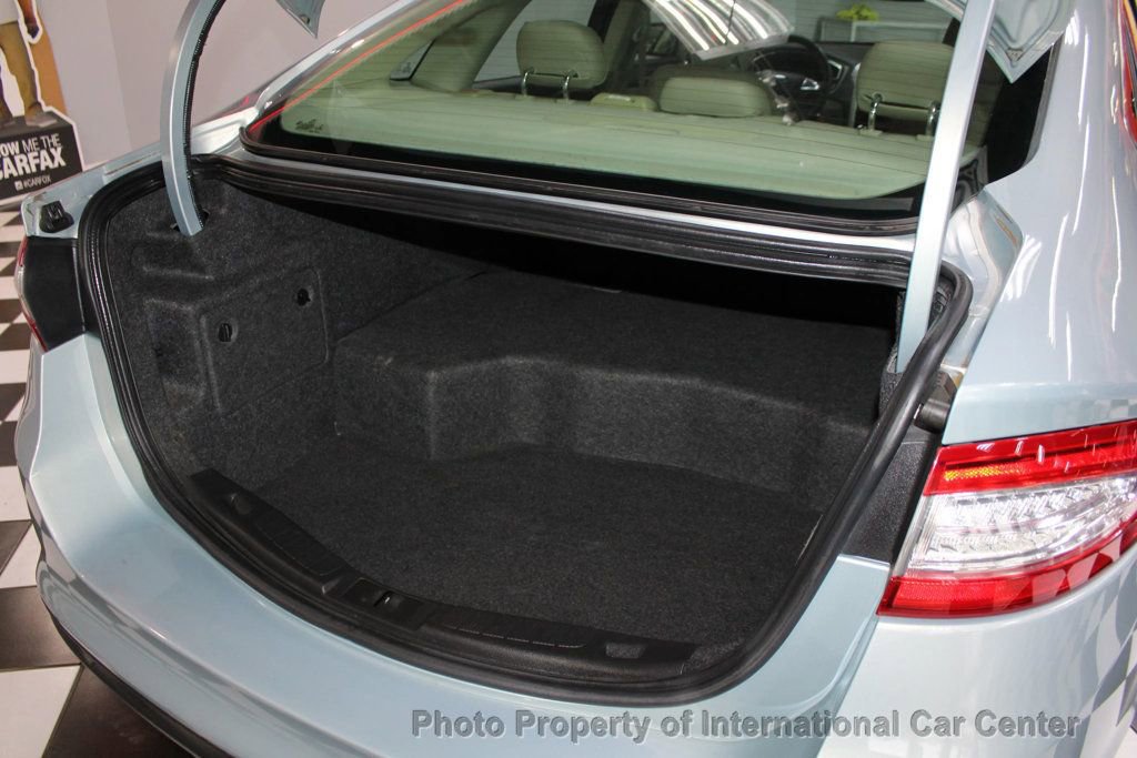 Used 2013 Ford Fusion SE image 22