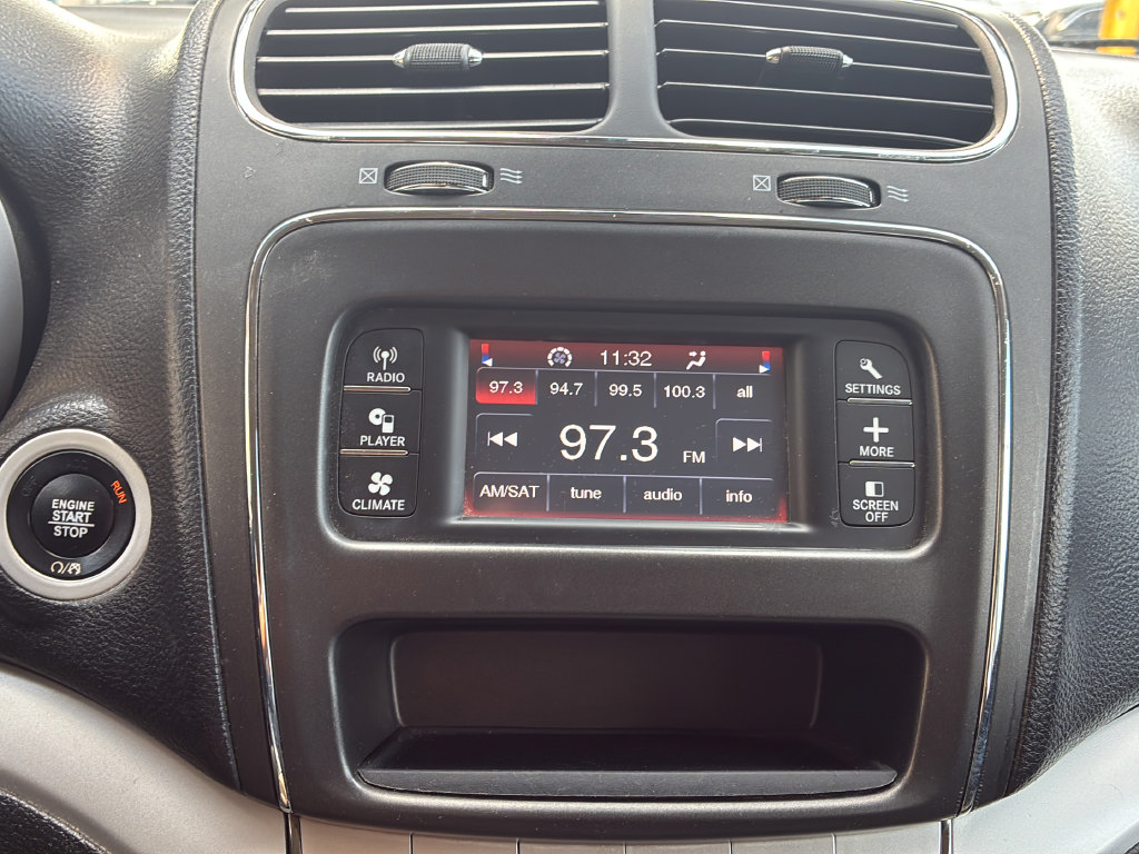 Used 2020 Dodge Journey SE w/ SE Popular Equipment Group FWD image 28