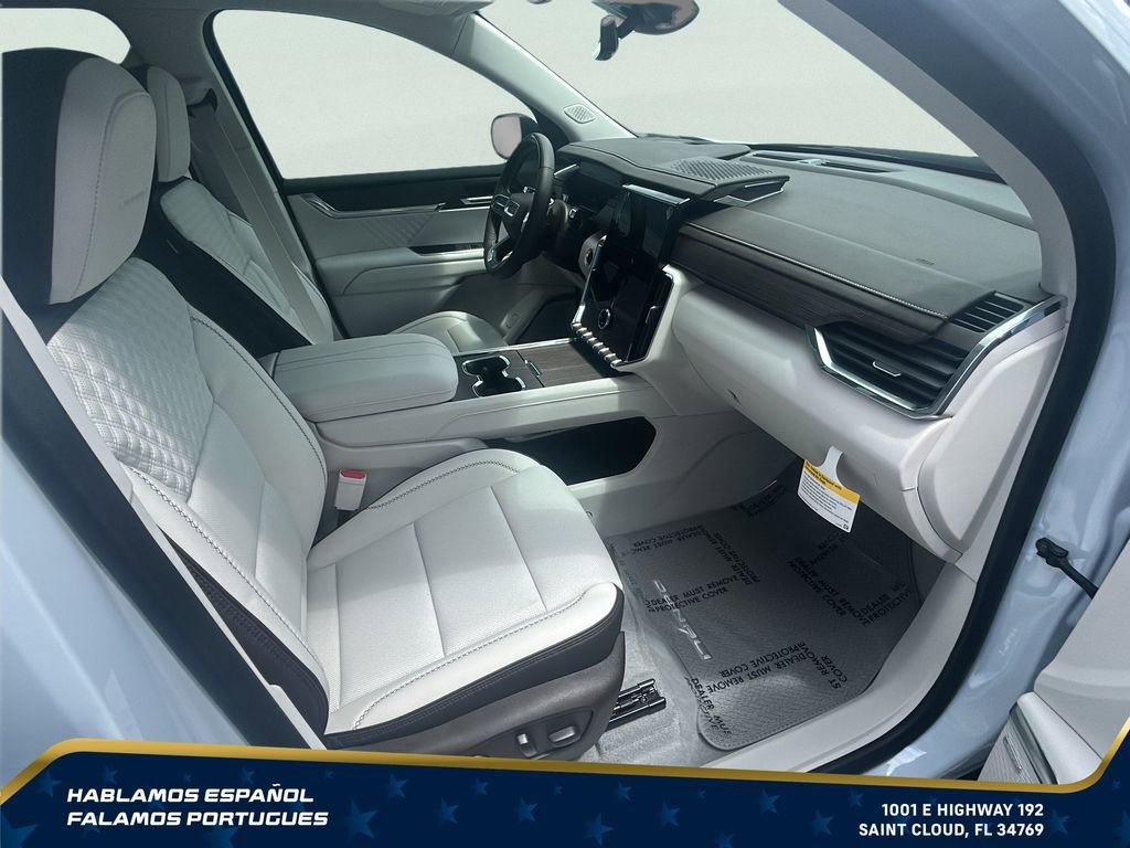 New 2026 GMC Acadia Denali w/ Super Cruise Package FWD image 43