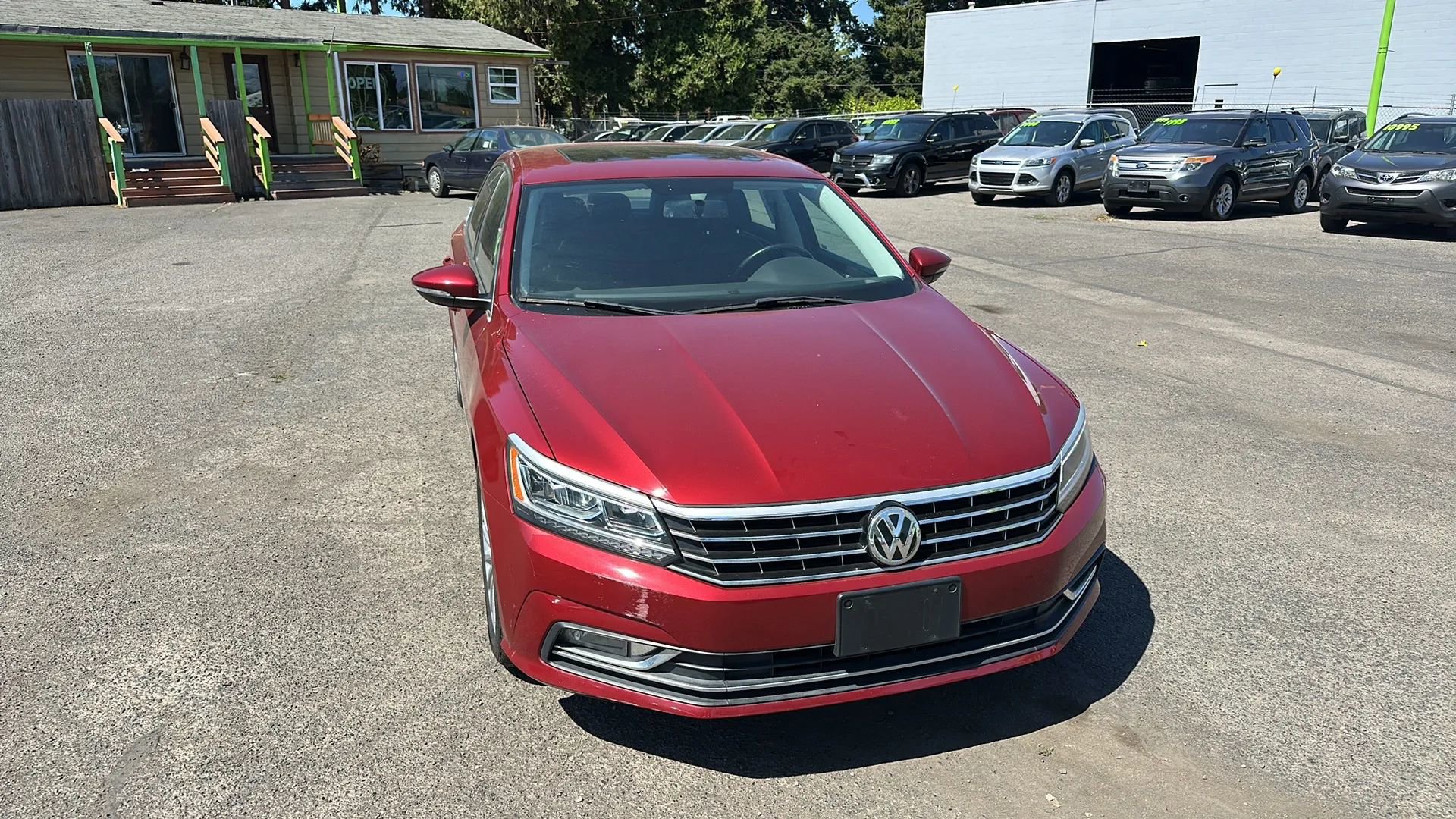 Used 2017 Volkswagen Passat 1.8T SE w/ SE Lighting Package