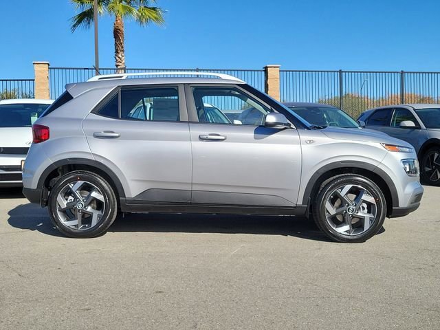 New 2026 Hyundai Venue SEL image 26