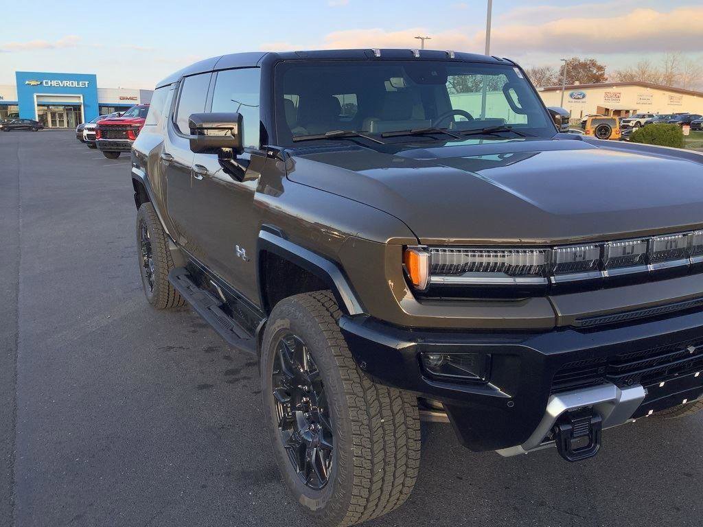 New 2025 GMC Hummer EV 2X AWD/4WD image 16