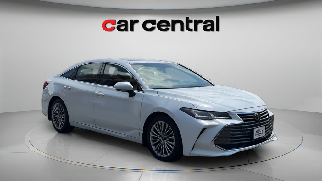 Used 2019 Toyota Avalon Limited FWD image 8