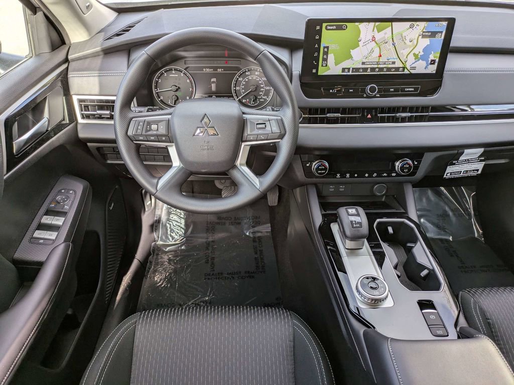 New 2026 Mitsubishi Outlander ES AWD/4WD image 16