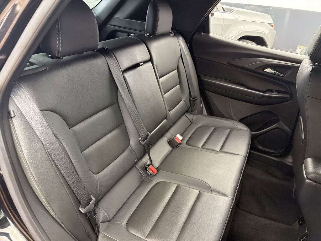 Used 2023 Chevrolet TrailBlazer ACTIV w/ Convenience Package AWD/4WD image 23
