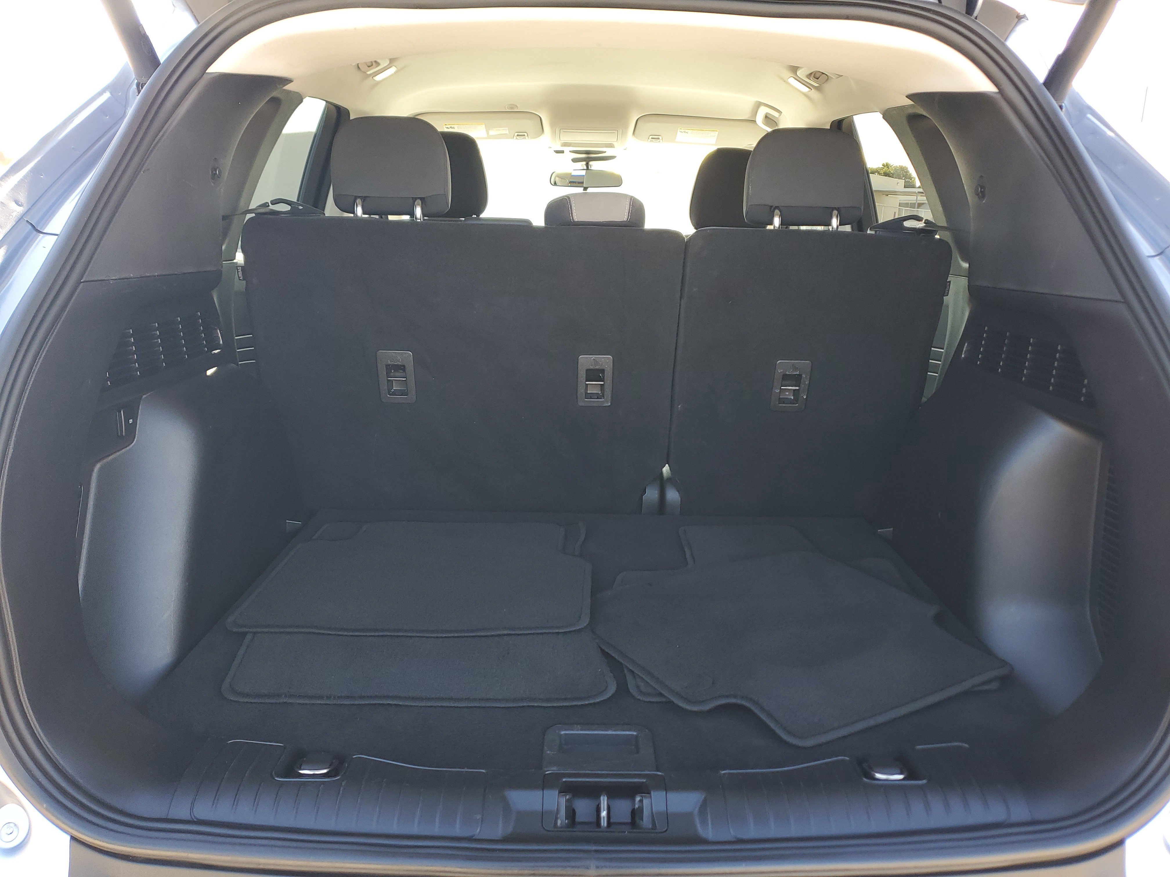 Used 2022 Ford Escape SE w/ Convenience Package image 16