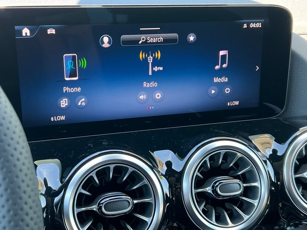 New 2026 Mercedes-Benz GLA 250 4MATIC image 25