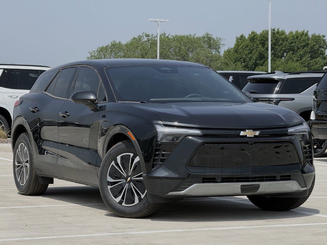 New 2026 Chevrolet Blazer EV LT FWD image 2