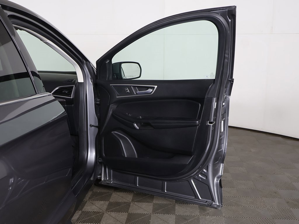 Used 2024 Ford Edge SEL image 20