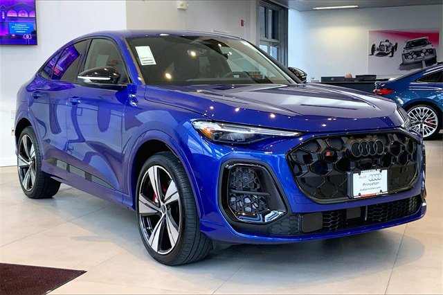 New 2025 Audi SQ5 Premium Plus