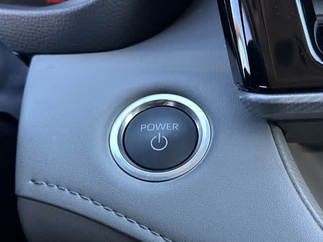 Used 2025 Toyota Highlander Platinum AWD/4WD image 10