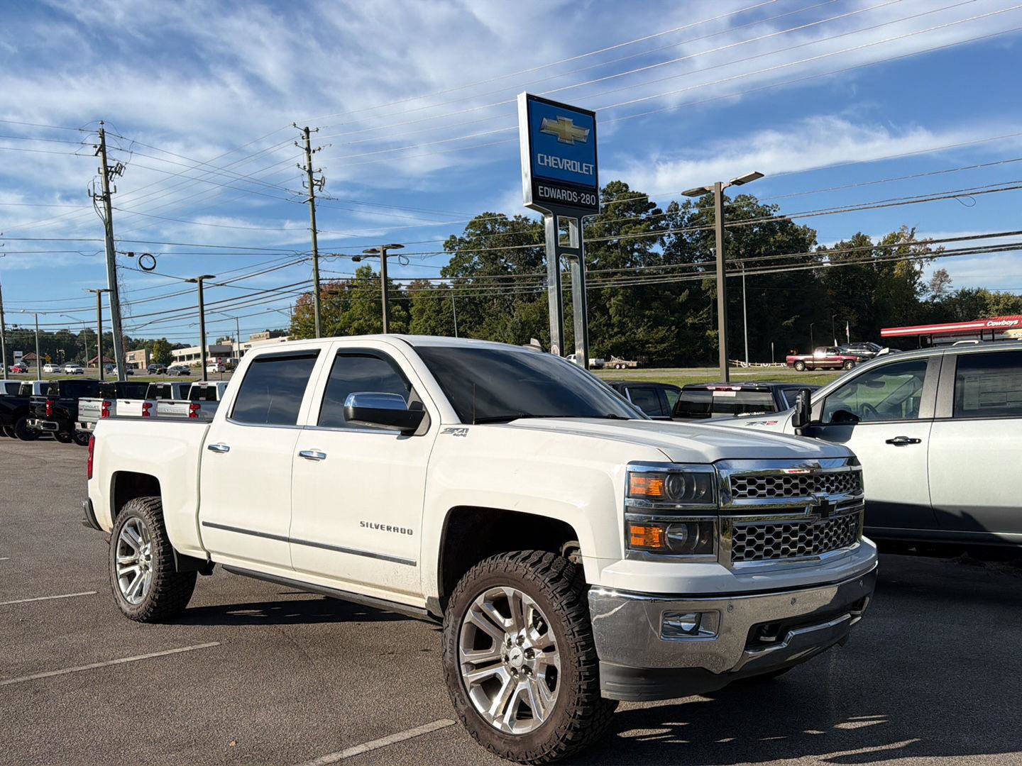 Used 2015 Chevrolet Silverado 1500 LTZ w/ LTZ Plus Package AWD/4WD image 4