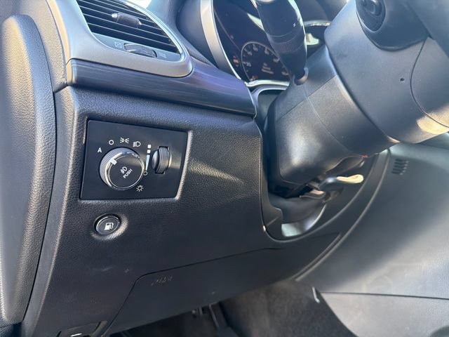 Used 2021 Jeep Grand Cherokee Laredo X AWD/4WD image 10