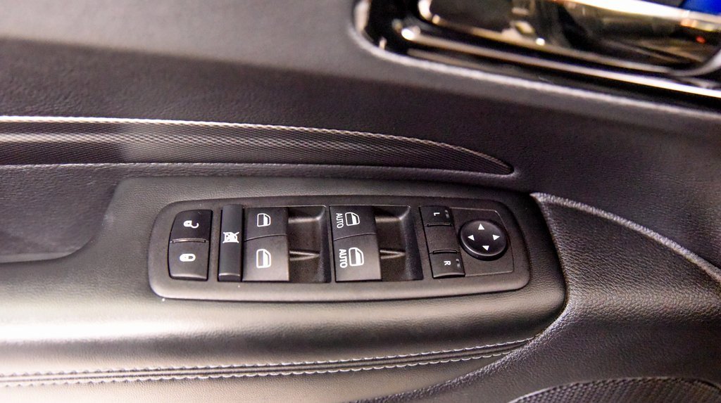 Used 2022 Dodge Durango GT image 13