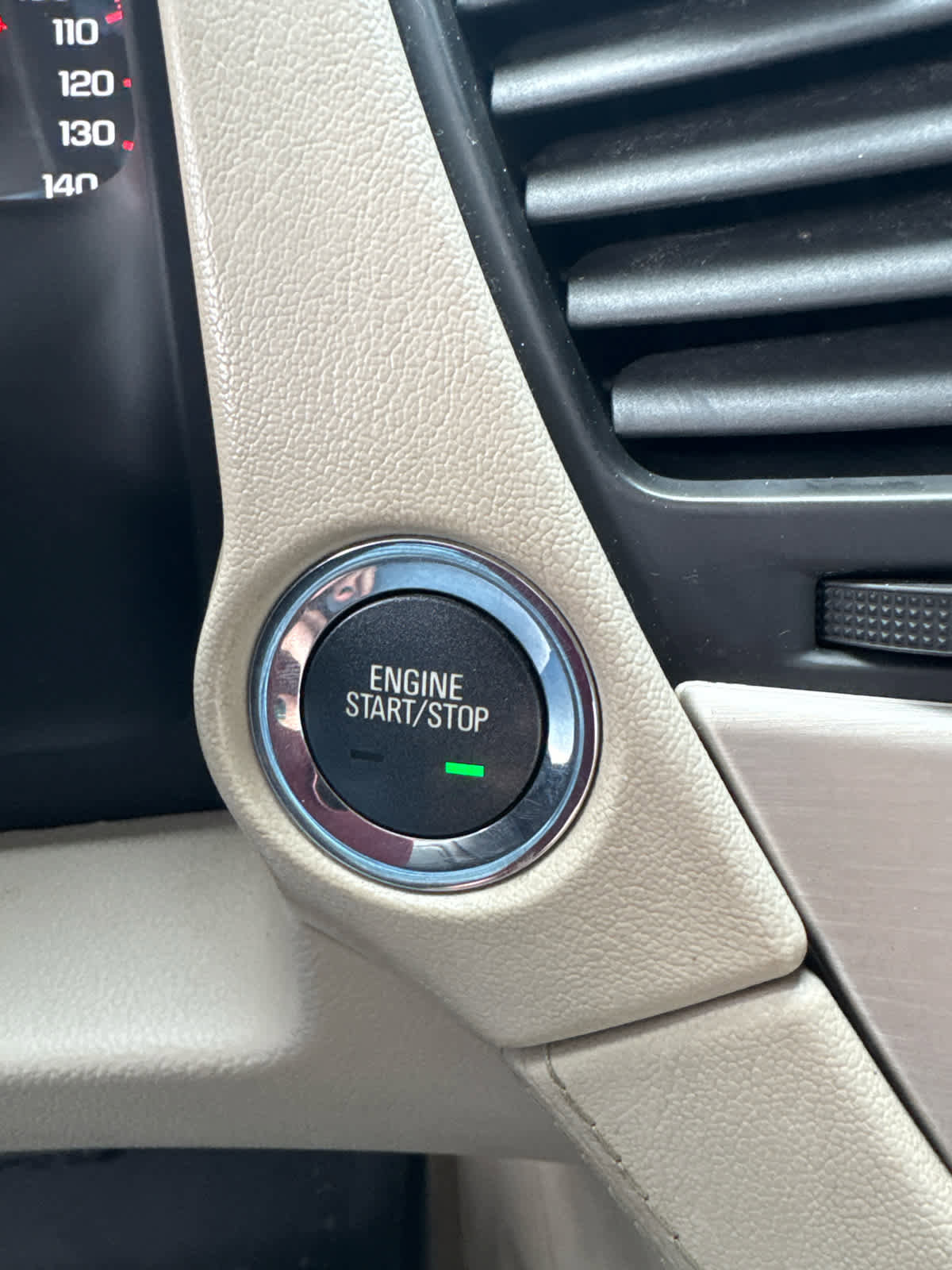 Used 2015 GMC Yukon Denali w/ Touring Package image 13