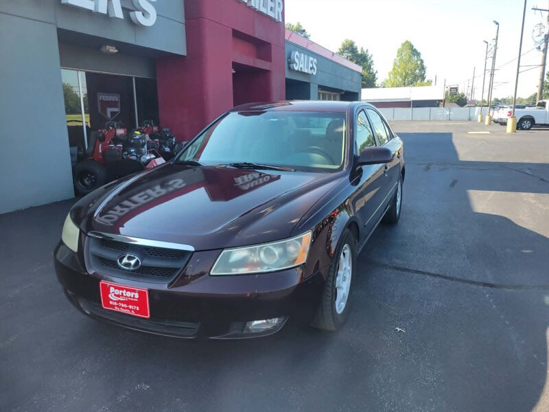 Used 2006 Hyundai Sonata V6 FWD image 2