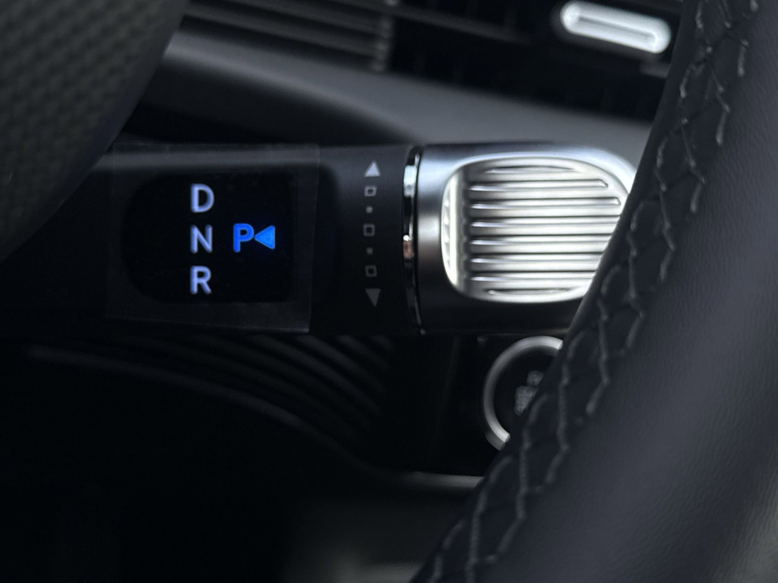 New 2025 Hyundai Ioniq 5 SE image 22