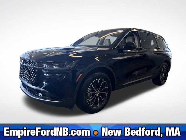 Used 2025 Lincoln Nautilus Premier AWD/4WD image 1