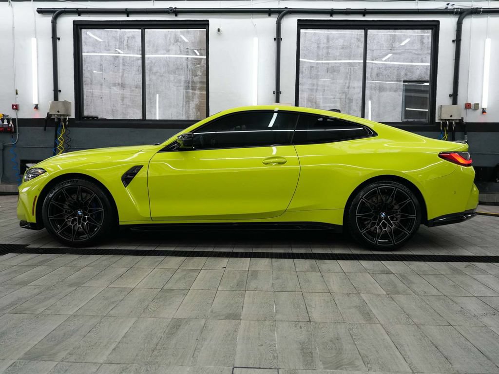 Used 2023 BMW M4 xDrive Competition w/ M Carbon Exterior Package AWD/4WD image 4