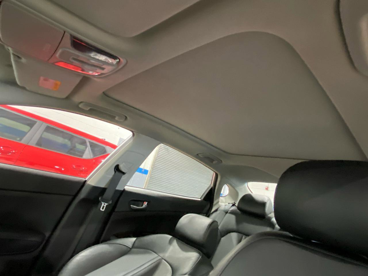 Used 2018 Kia Optima EX w/ Premium Package FWD image 29