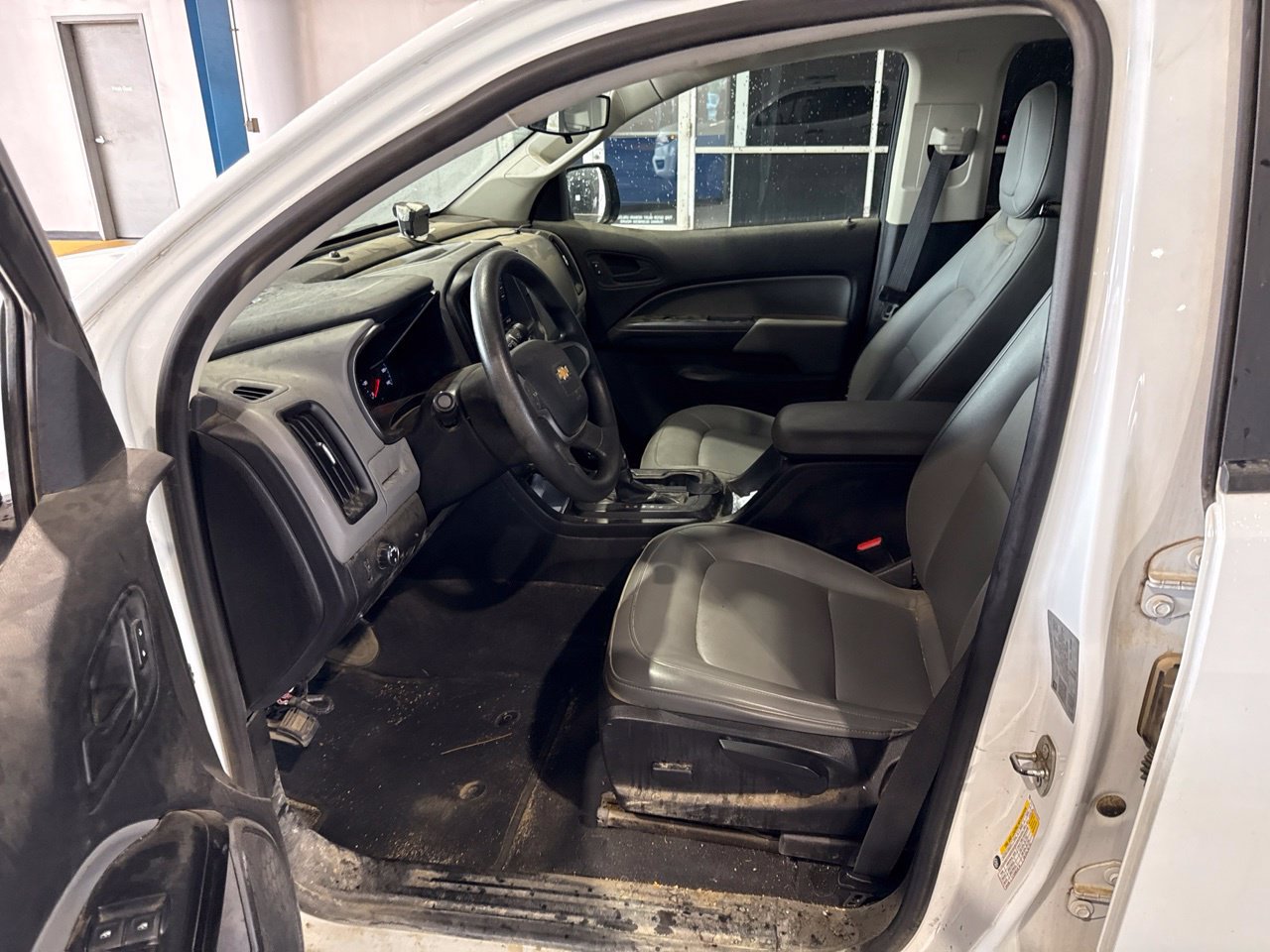 Used 2020 Chevrolet Colorado W/T w/ WT Convenience Package RWD image 17