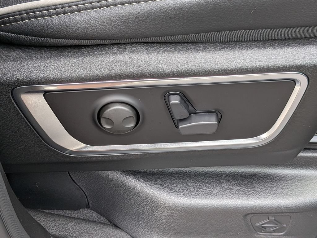 New 2026 RAM 1500 Laramie w/ Night Edition AWD/4WD image 34