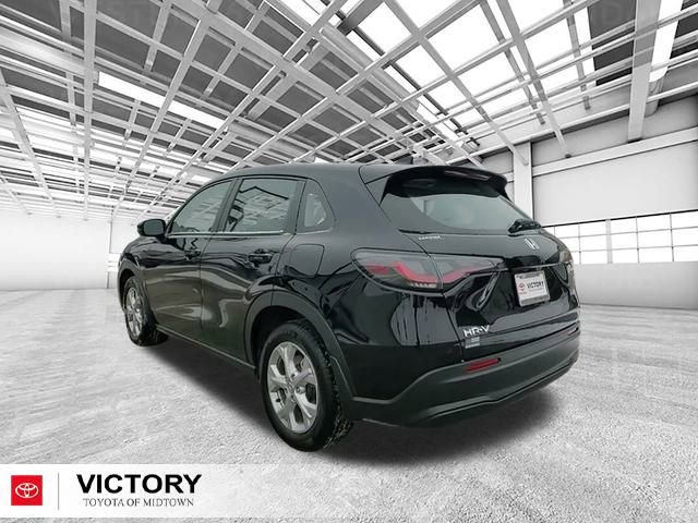 Used 2023 Honda HR-V LX image 5