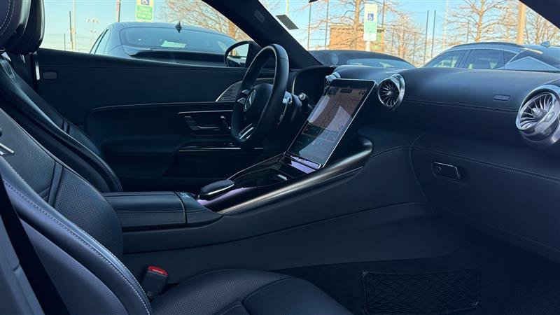 Used 2023 Mercedes-Benz SL 43 AMG image 23