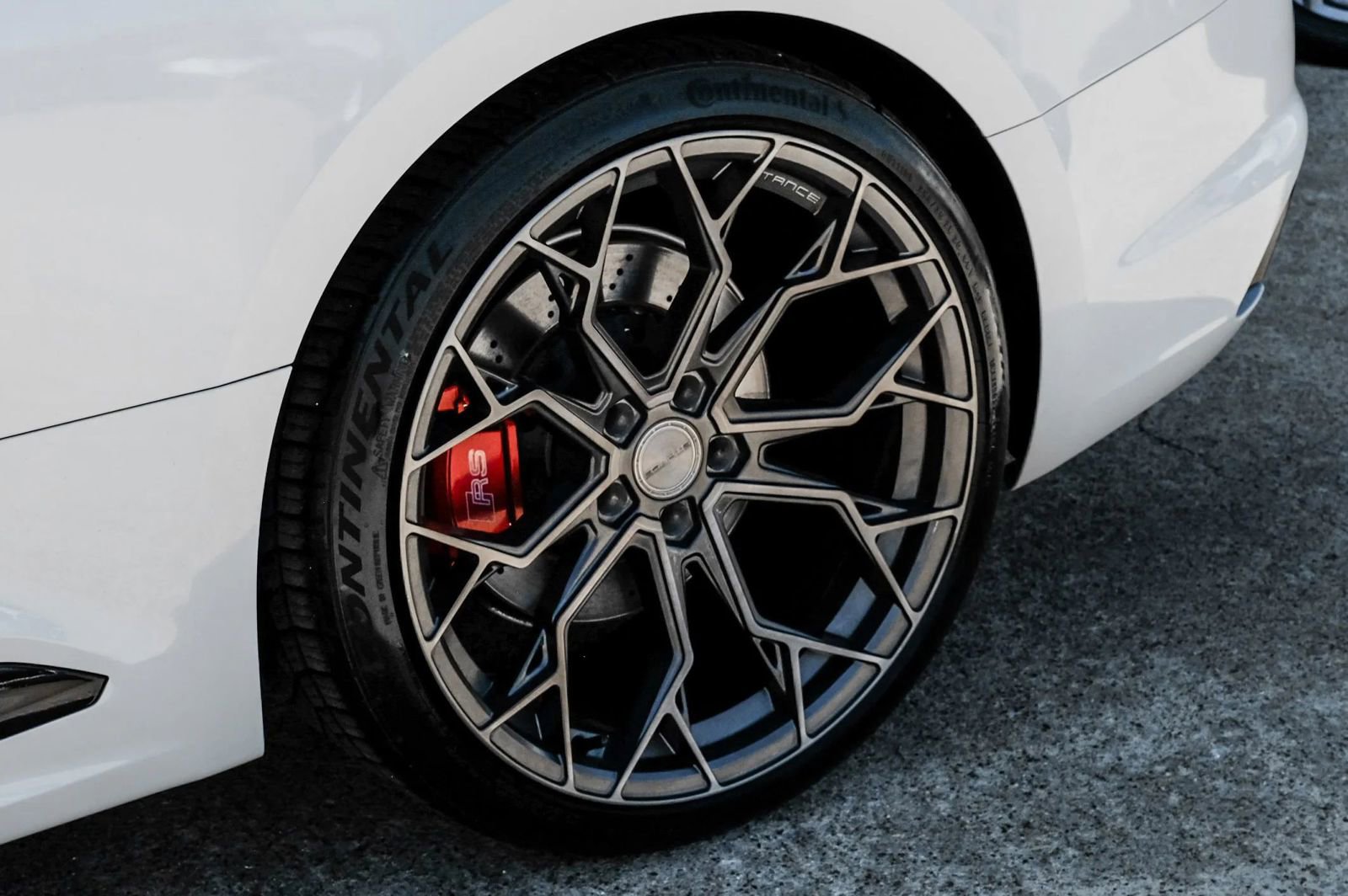 Used 2018 Audi RS 5 w/ Dynamic Package image 56