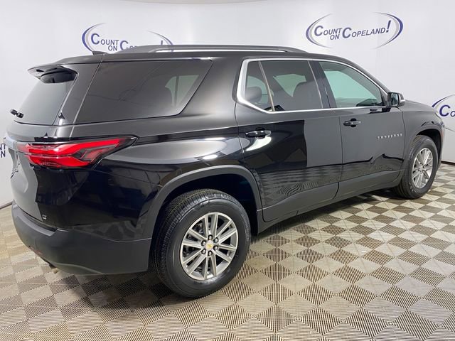 Used 2023 Chevrolet Traverse LT AWD/4WD image 6