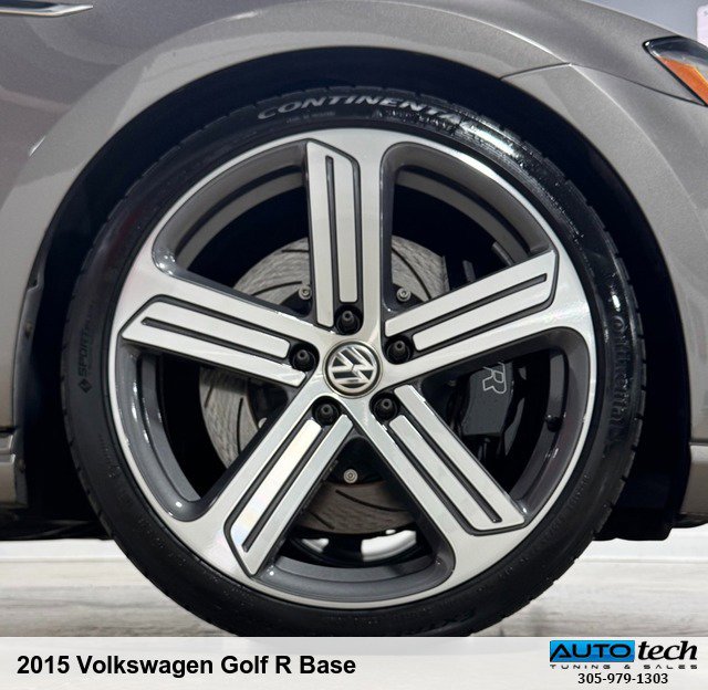 Used 2015 Volkswagen Golf R 4-Door image 22