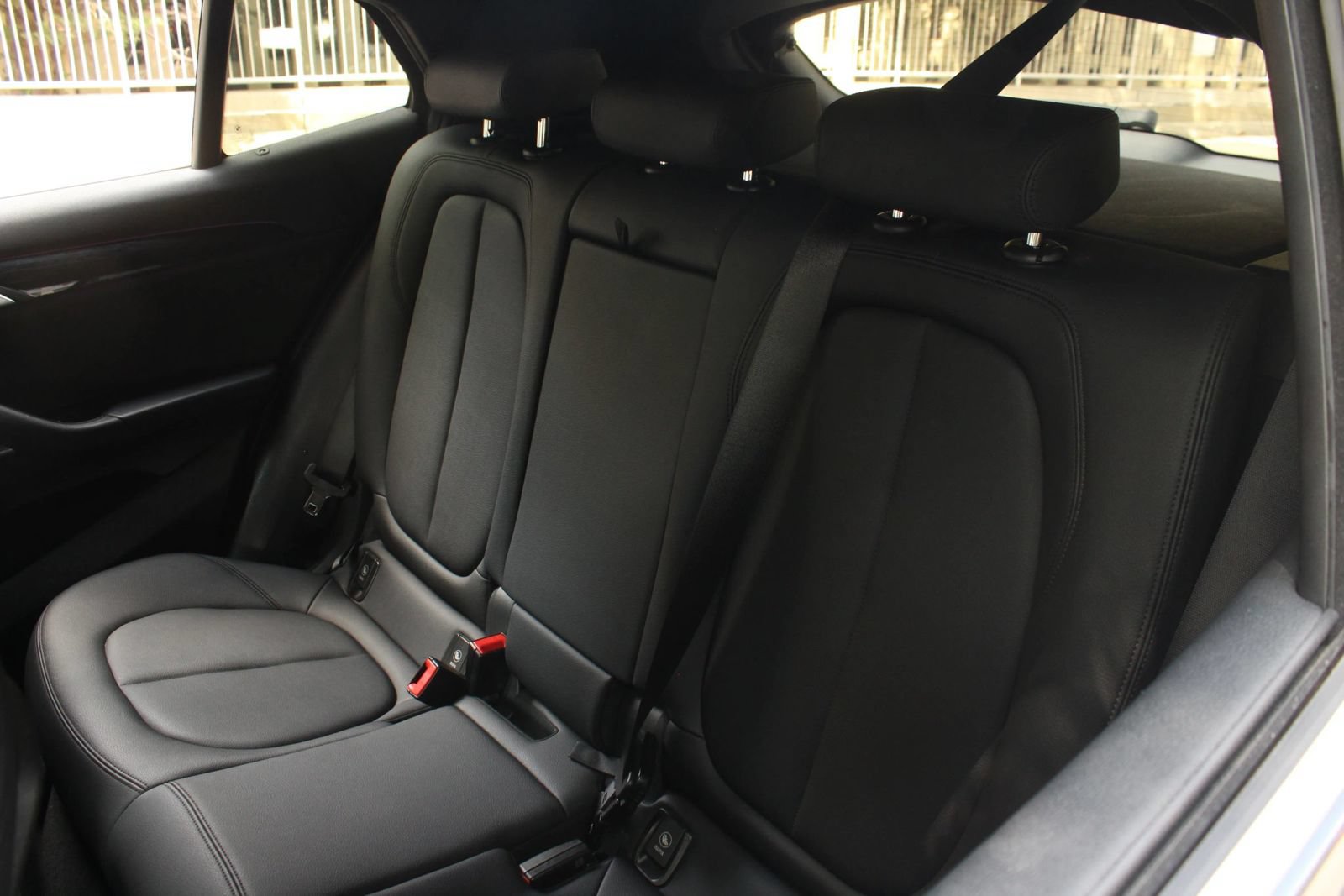 Used 2018 BMW X2 sDrive28i w/ Convenience Package FWD image 18