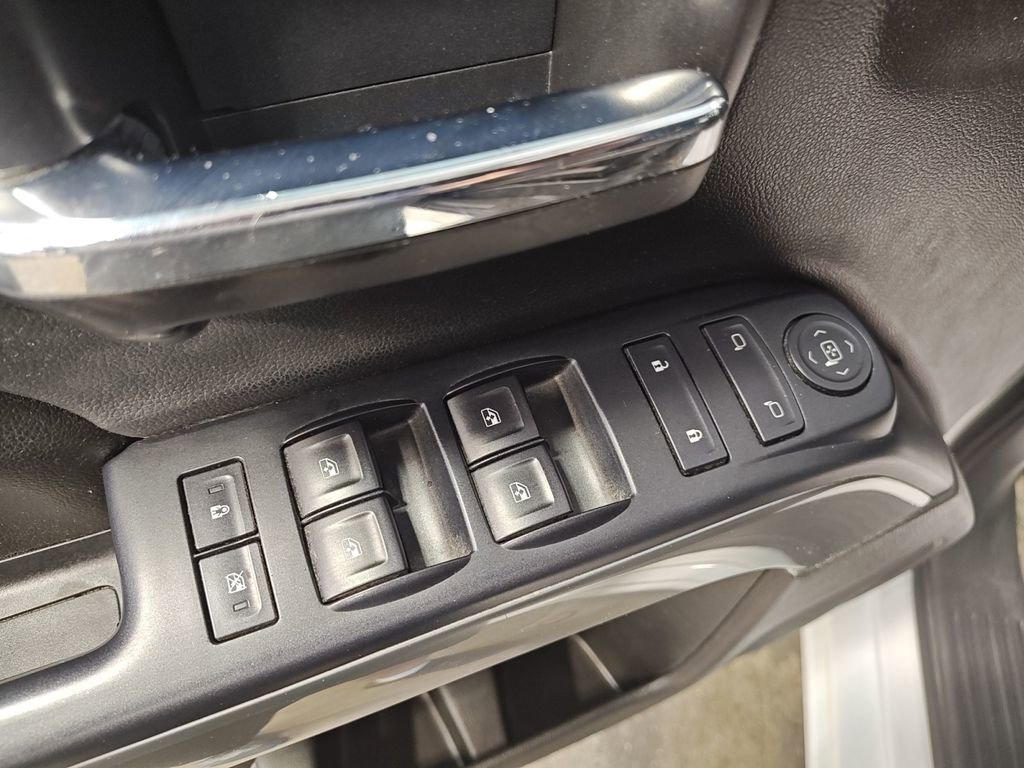 Used 2016 Chevrolet Silverado 1500 LT w/ All Star Edition AWD/4WD image 17