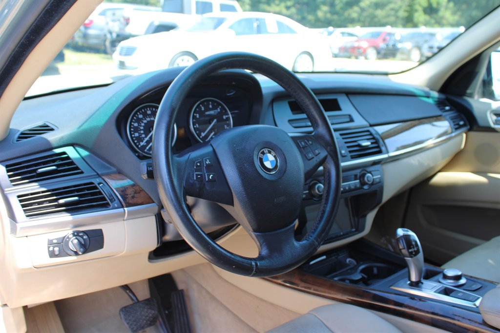 Used 2008 BMW X5 3.0si image 15