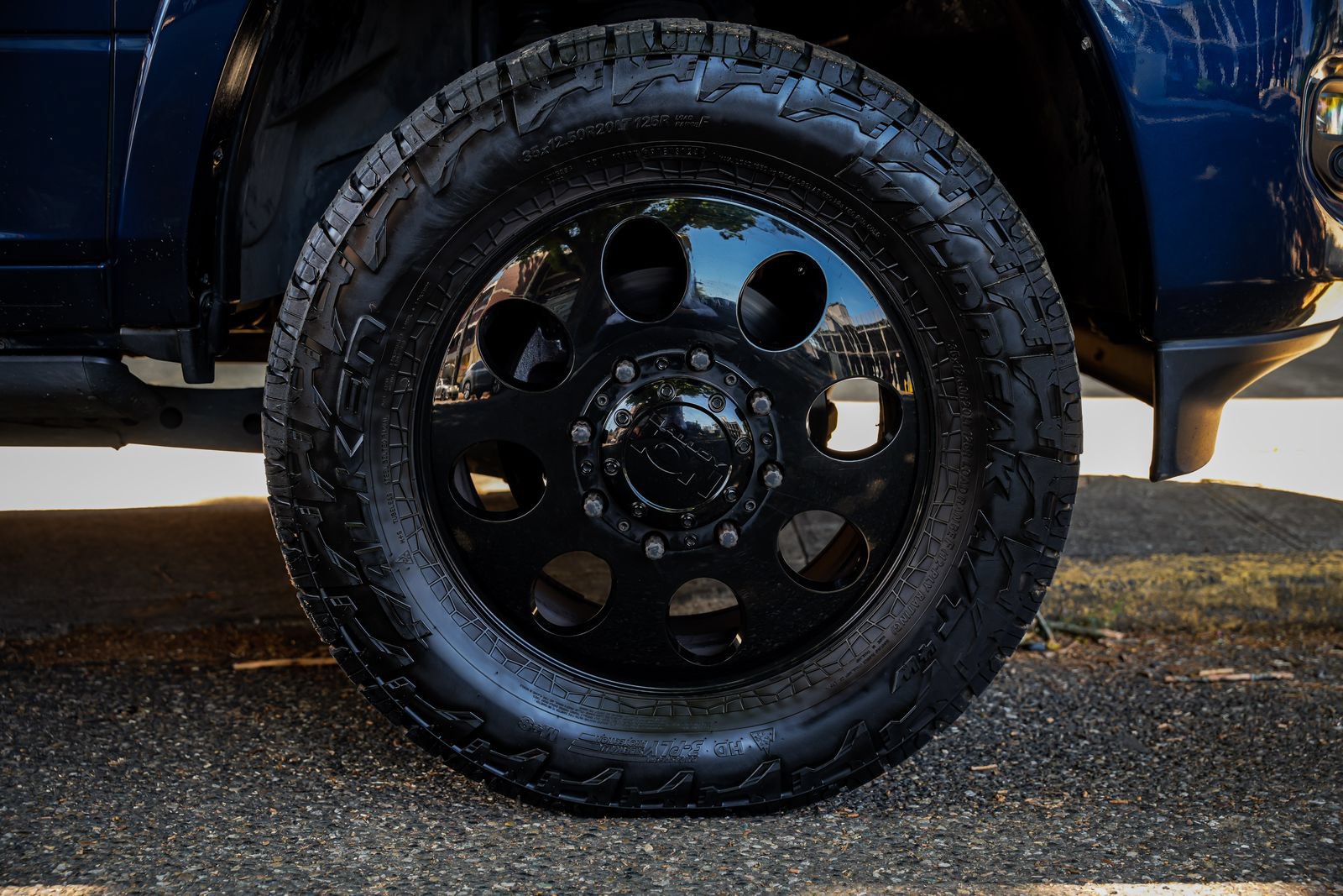Used 2024 RAM 3500 Limited w/ Night Edition AWD/4WD image 59
