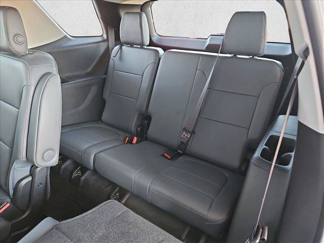 Used 2018 Chevrolet Traverse LT FWD image 20