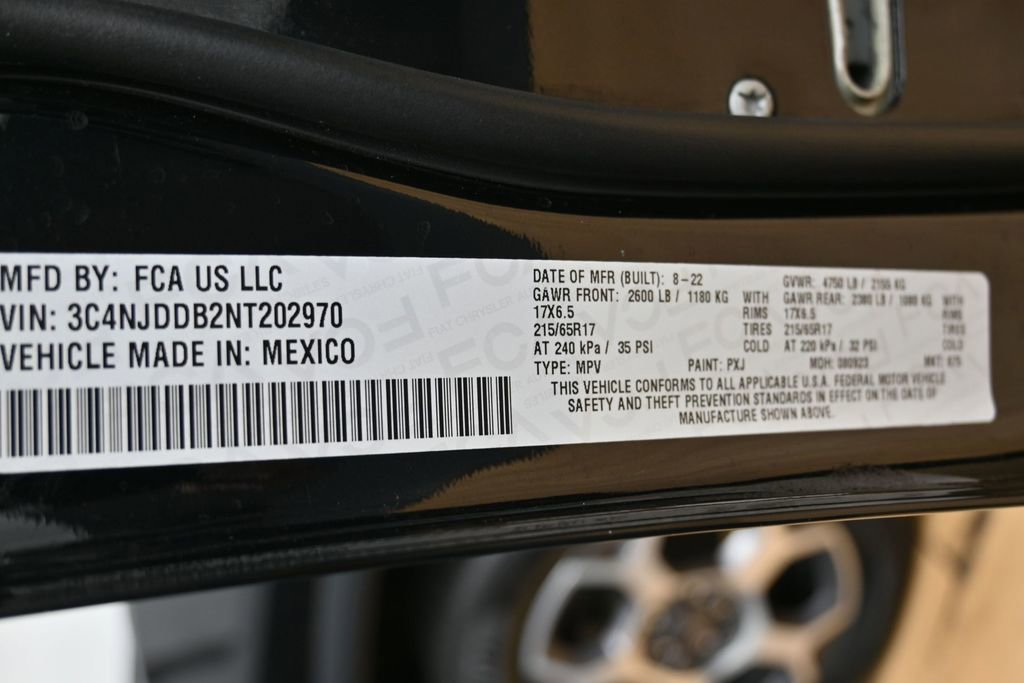 Used 2022 Jeep Compass Trailhawk image 4