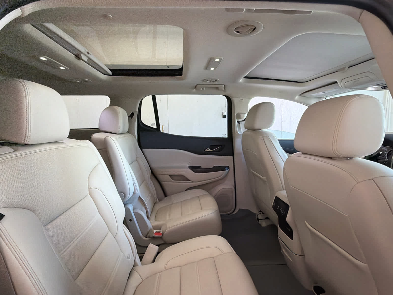Used 2022 GMC Acadia Denali w/ LPO, Floor Liner Package FWD image 36