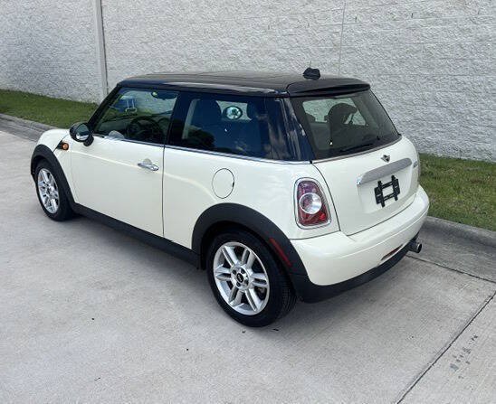 Used 2011 MINI Cooper Hardtop FWD image 16